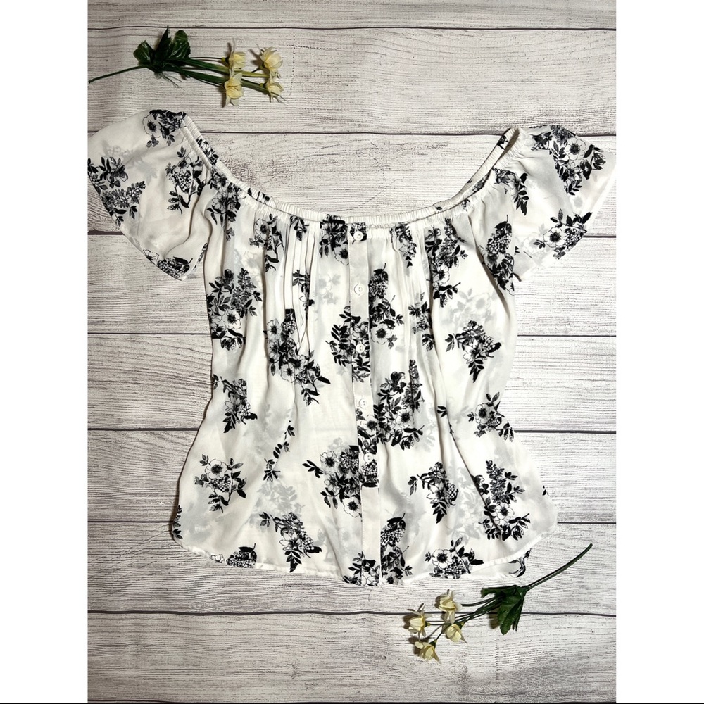 Timing Off The Shoulder Floral Button Front Top